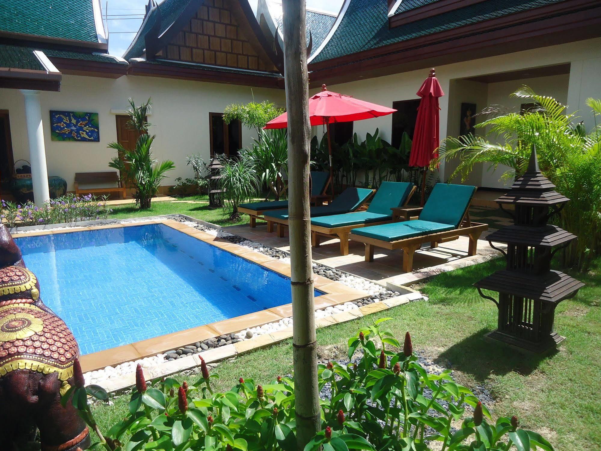 Acomodação com café da manhã  Villa Angelica Bed And Breakfast In Phuket