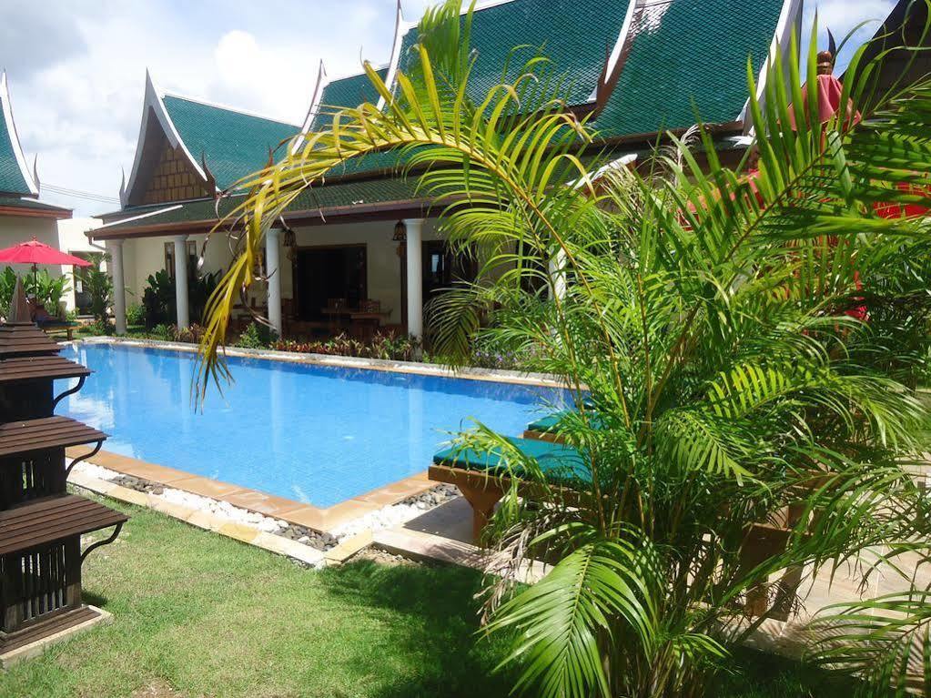 Acomodação com café da manhã  Villa Angelica Bed And Breakfast In Phuket 4*