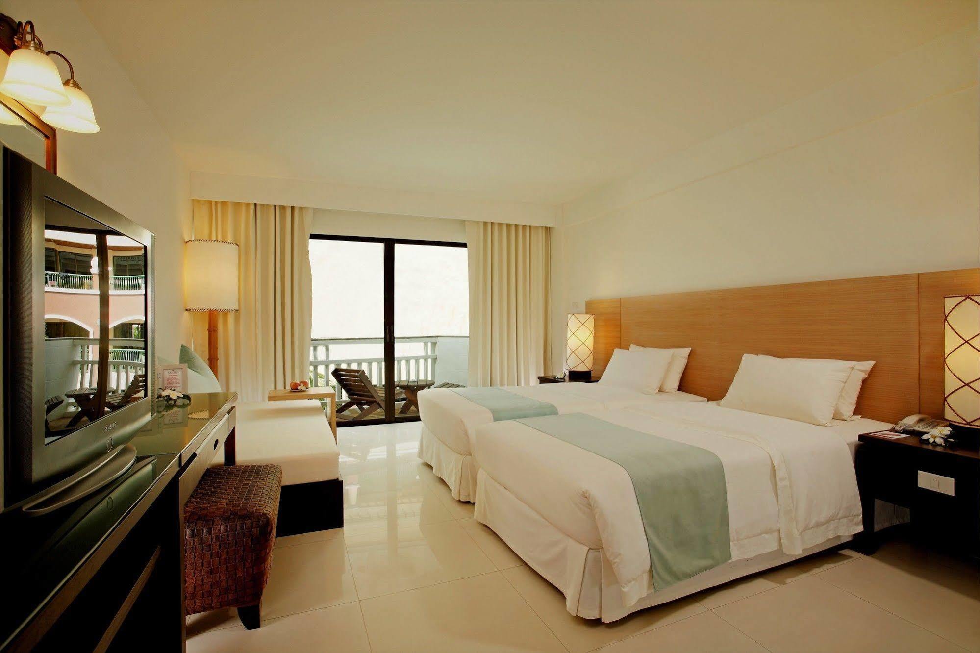 Ramada By Wyndham Southsea 4*
