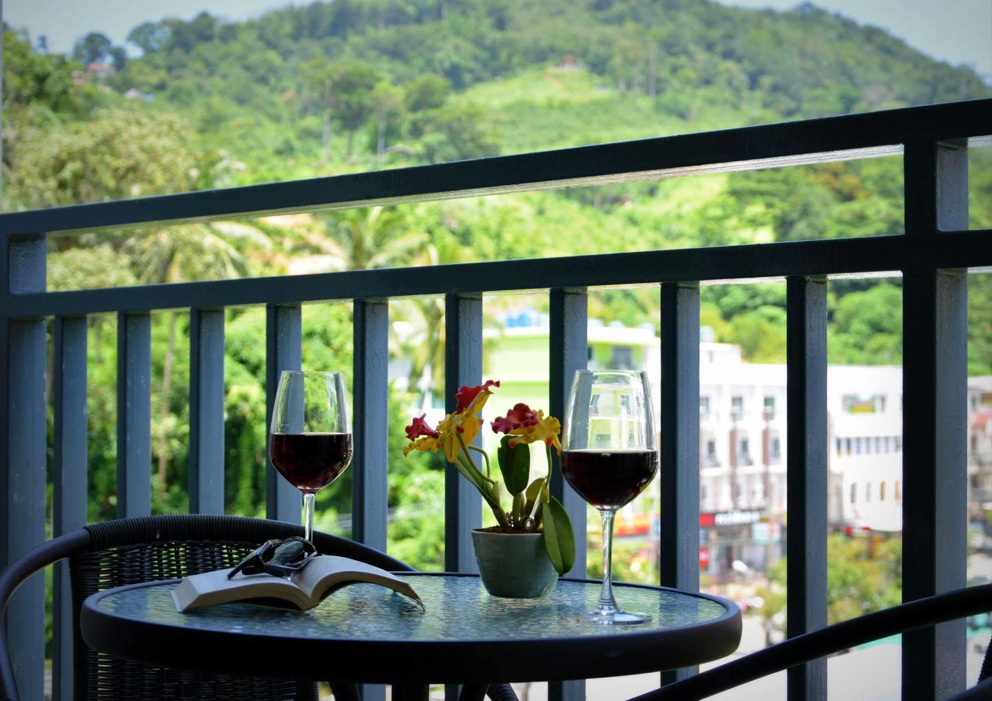 Hotel Sharaya Patong