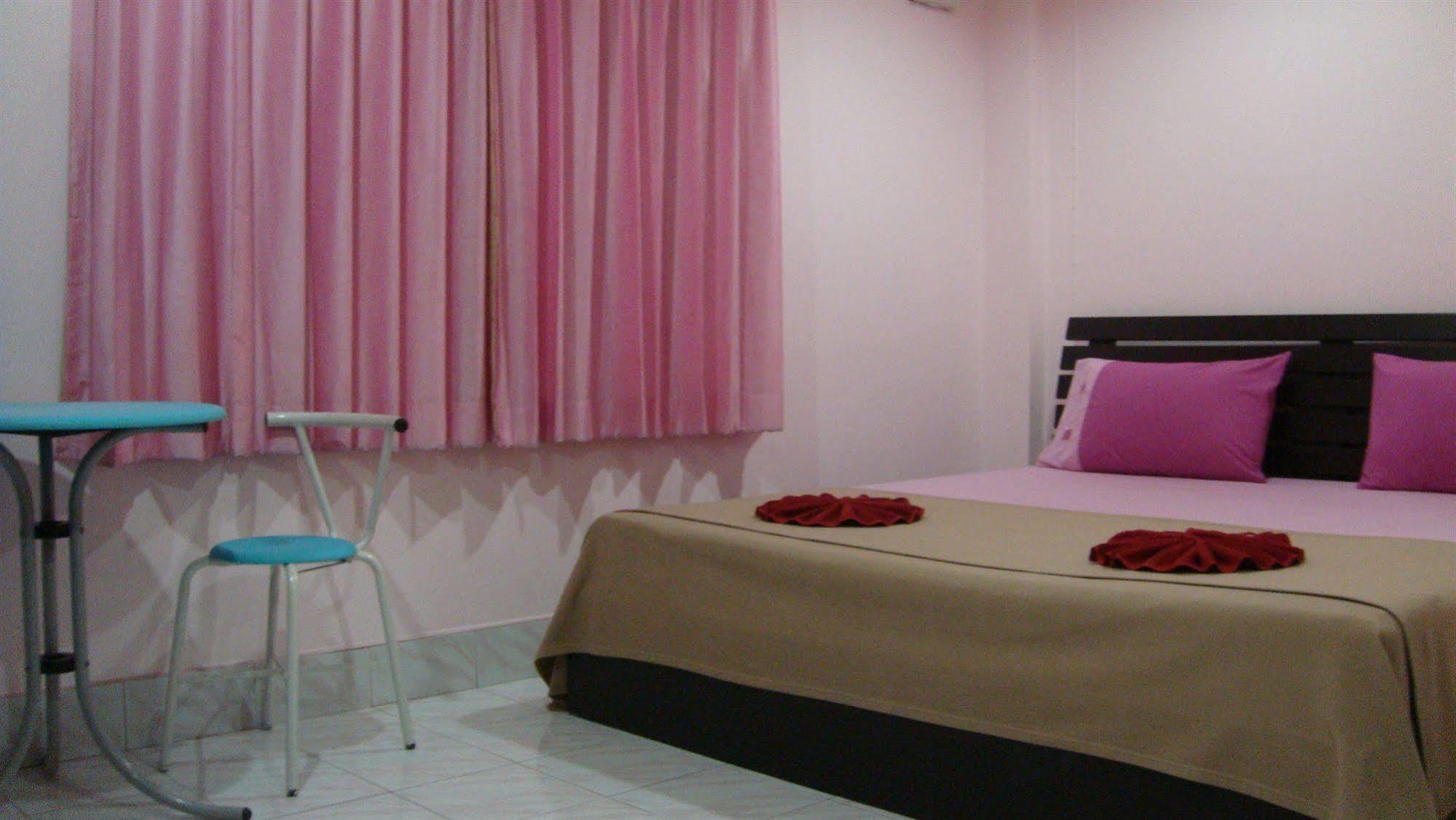 Guest house Candy House Patong