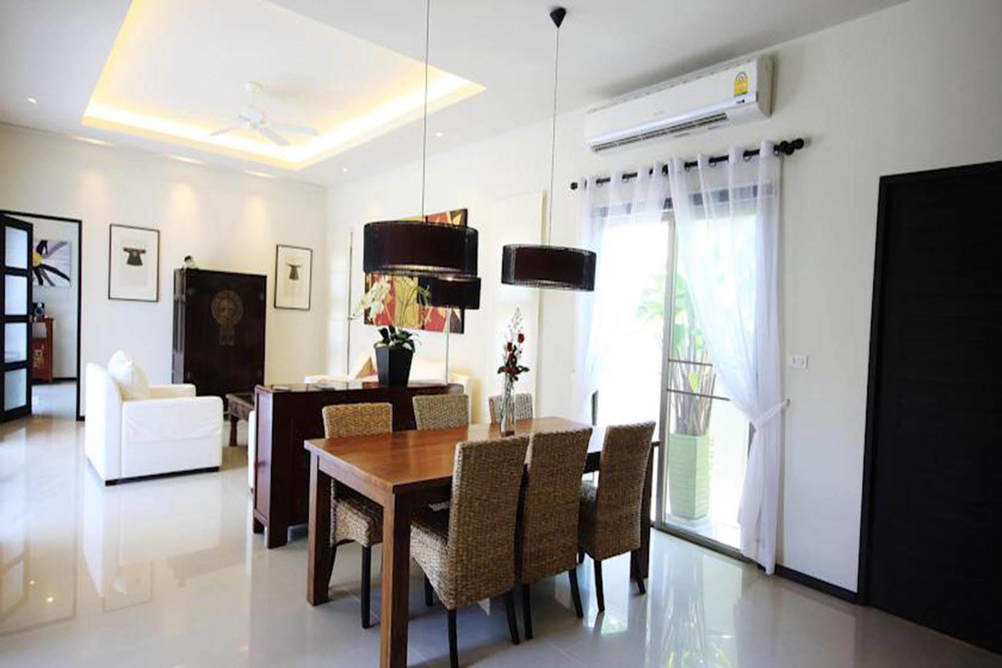 Two Phuket - Oxygen Nai Harn Apartment
