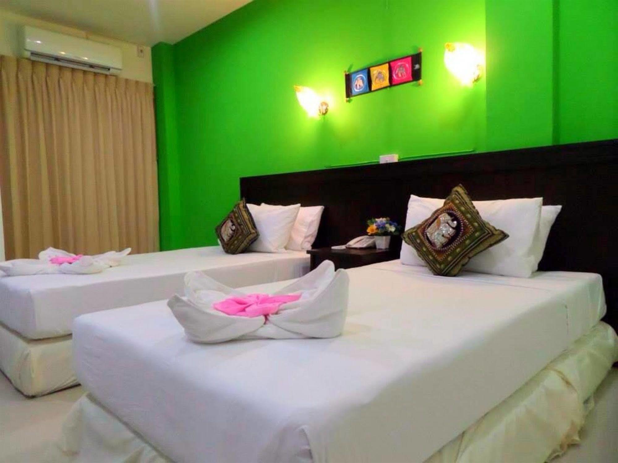 Guest house Thana Patong