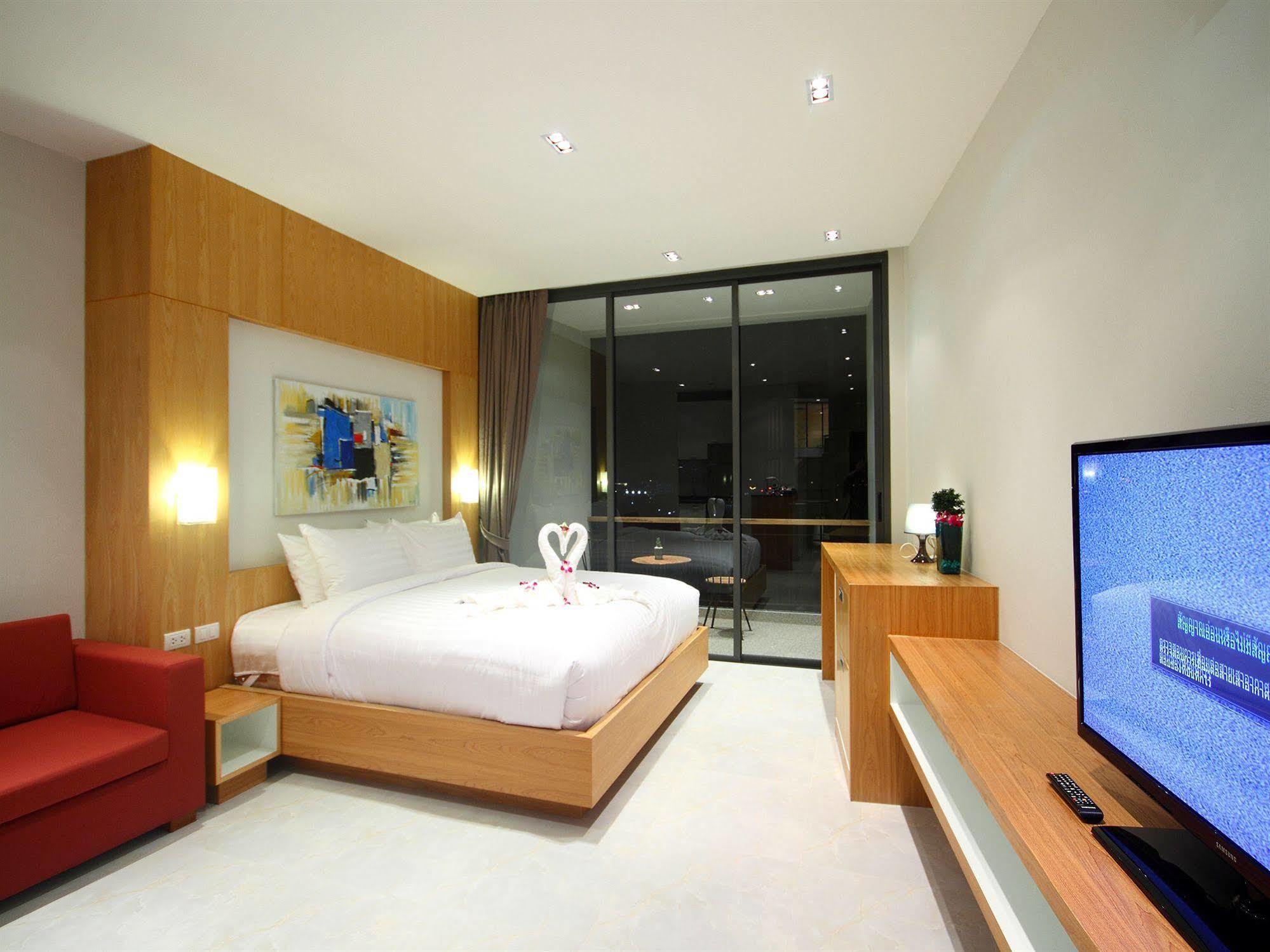 By Phuket Group