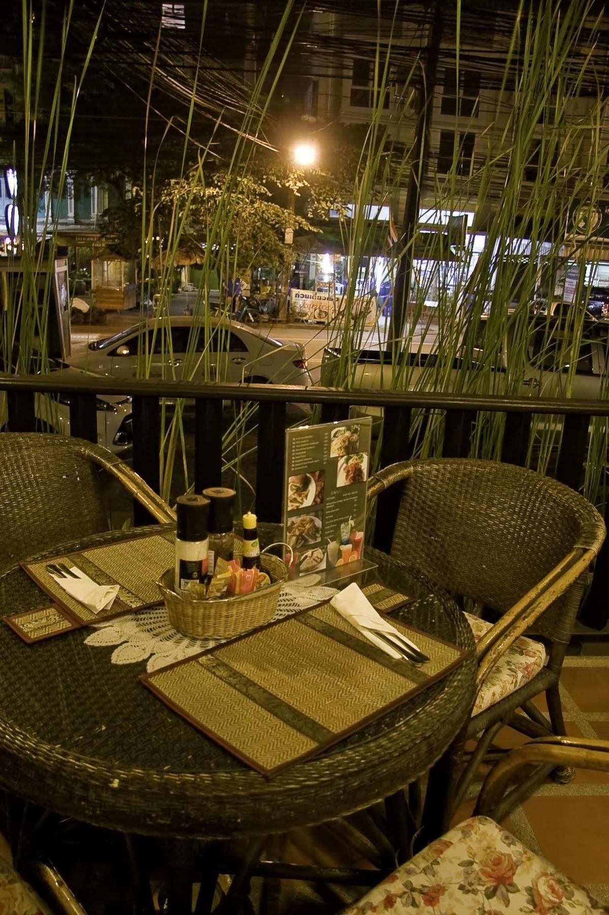 Hotel Andaman House Sha