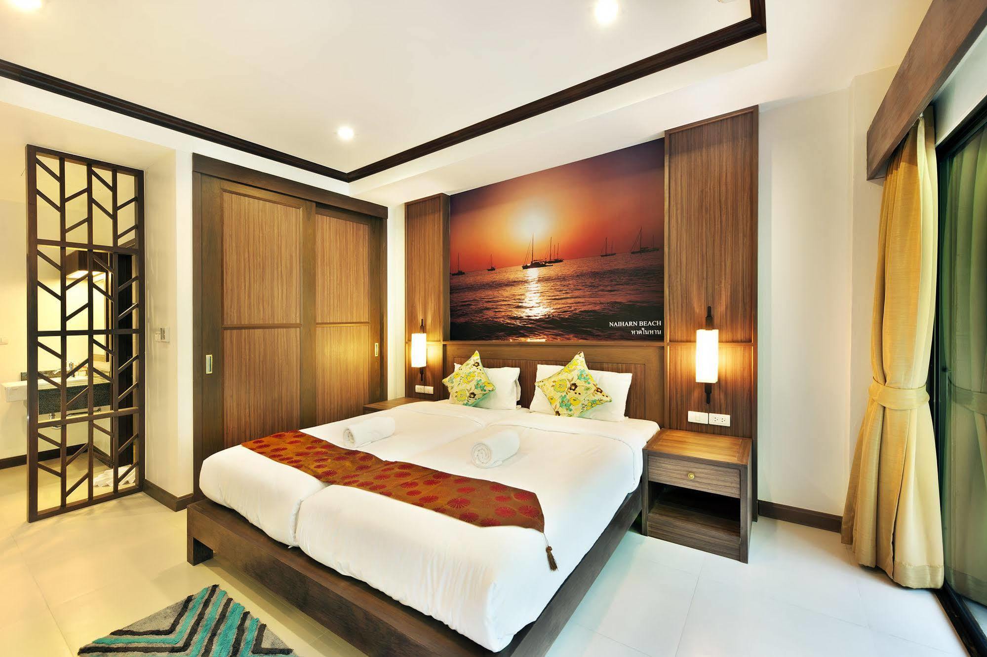 Aparthotel Ratana Hill 3*