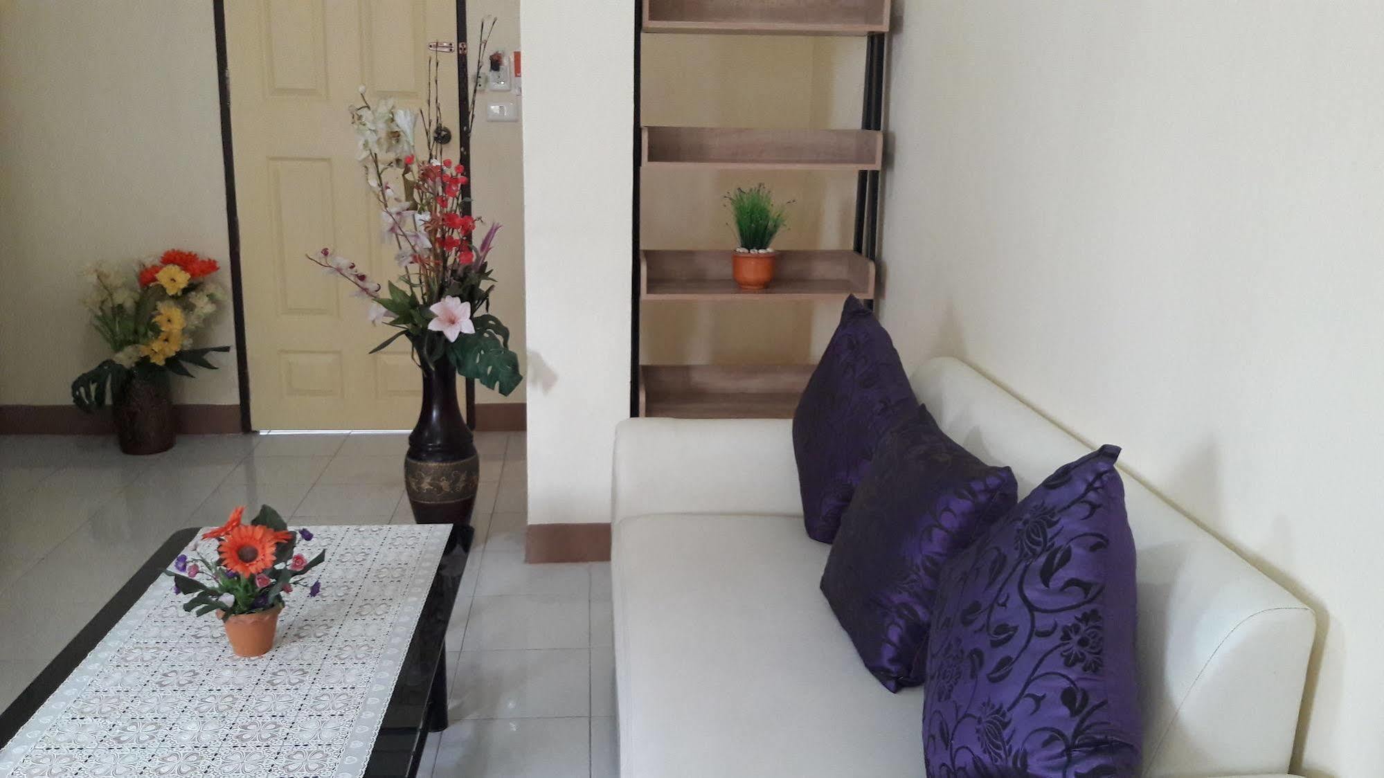 Affittacamere Oyo 1134 Baan Zarn Patong