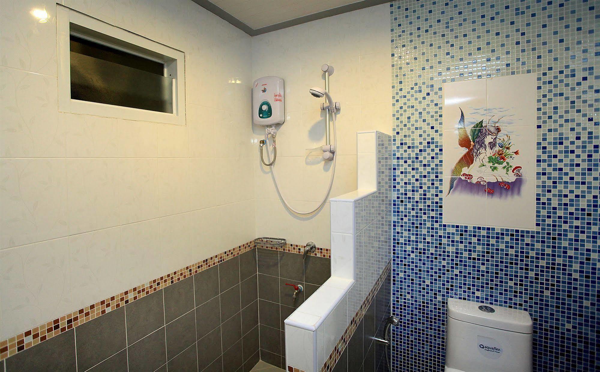 Apartment Baan Halle Hallo Kata Beach (Phuket)