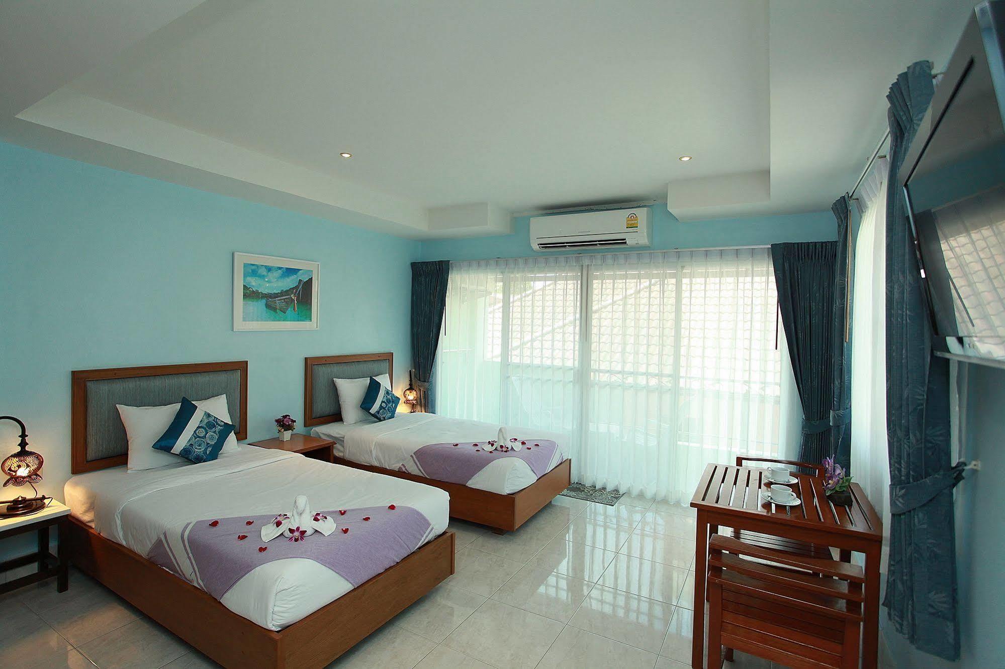 Baan Halle Hallo Apartment