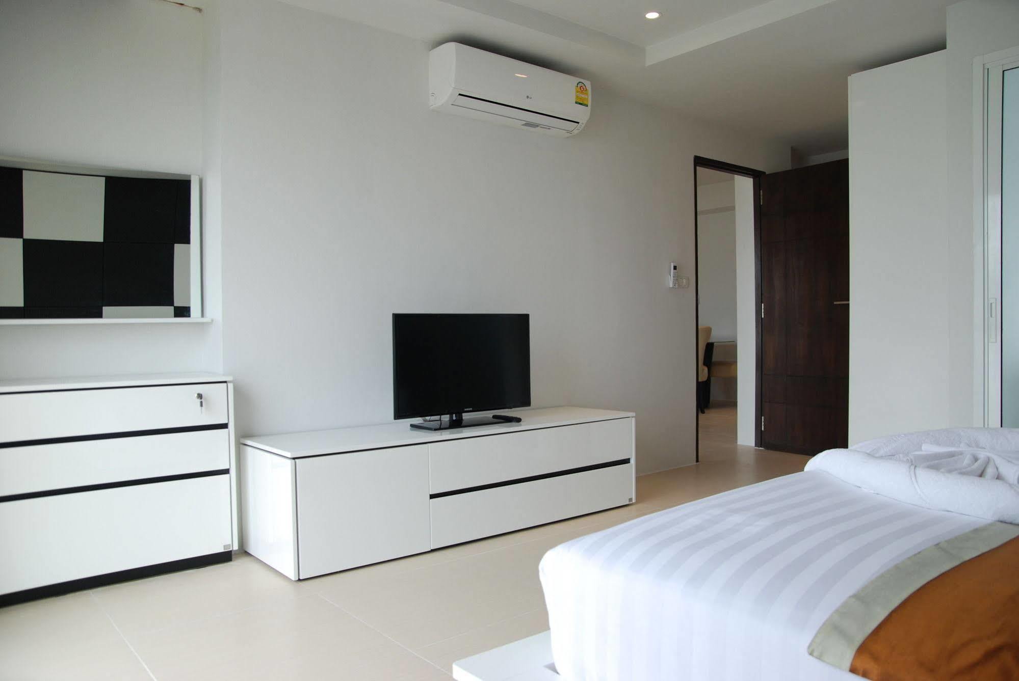 Aparthotel I Am 3*