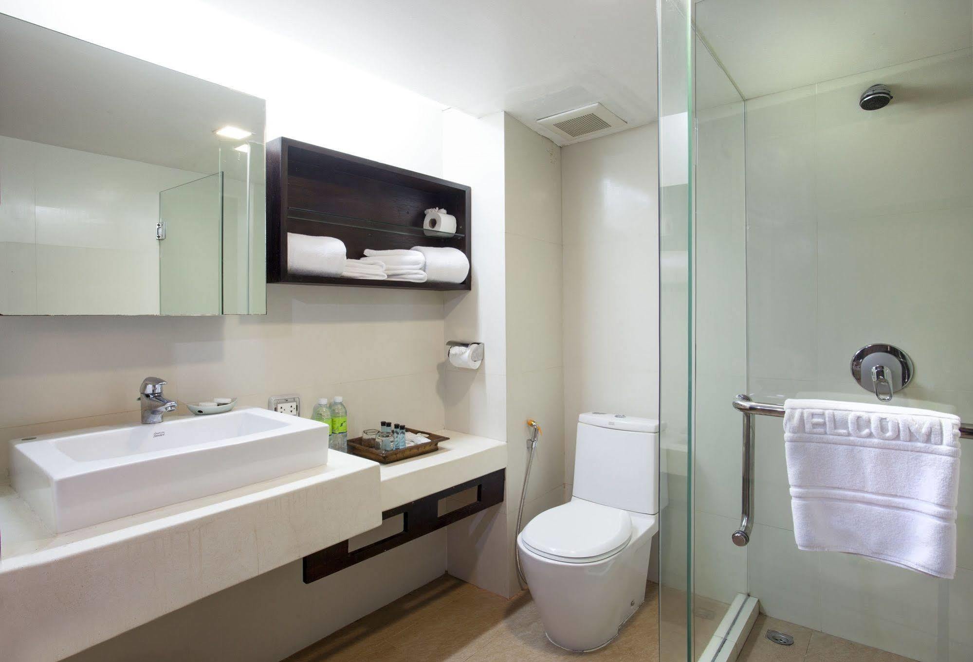 Hotel Safari - Sha Extra Patong