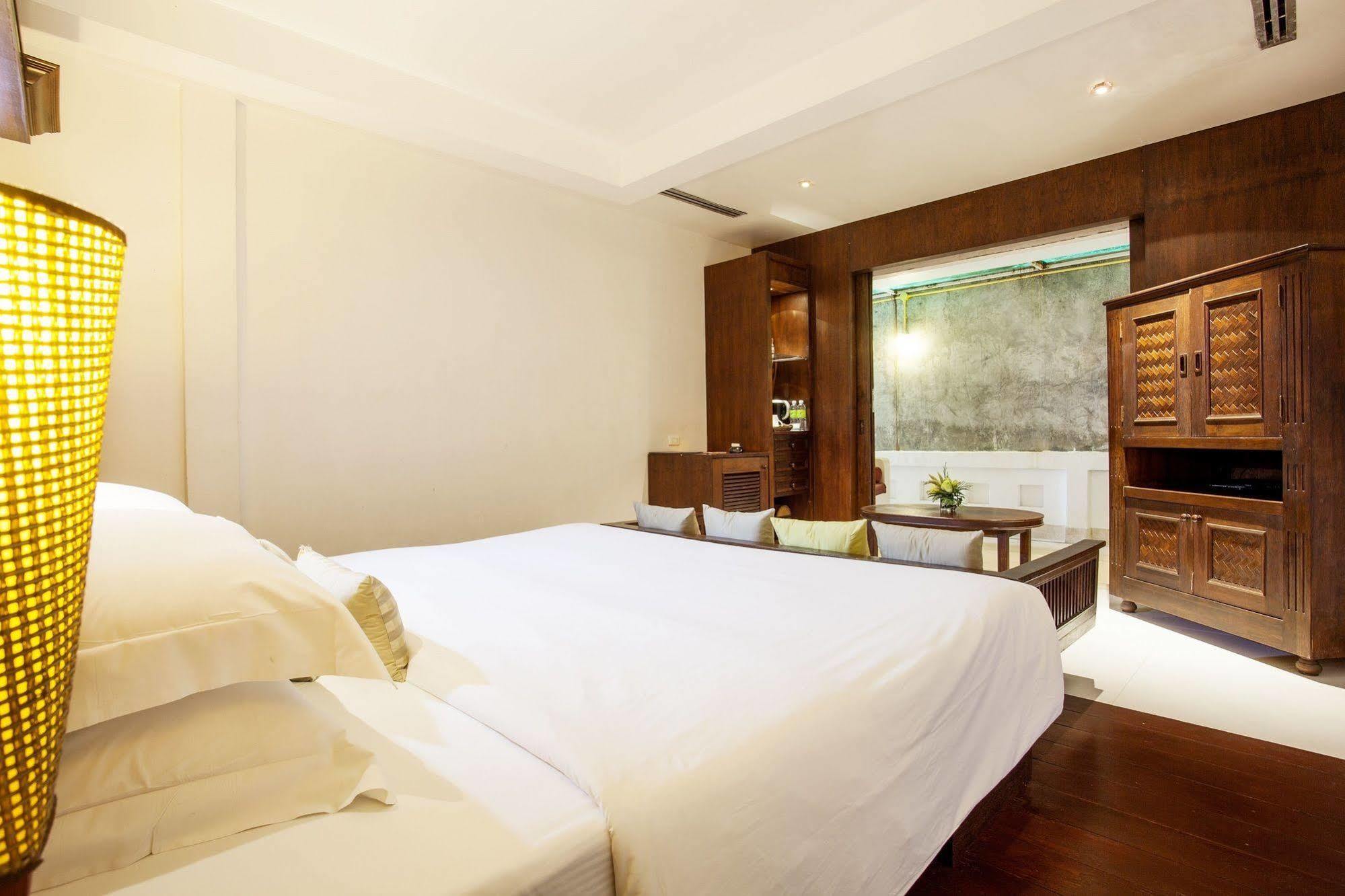 Hotel Safari - Sha Extra Patong