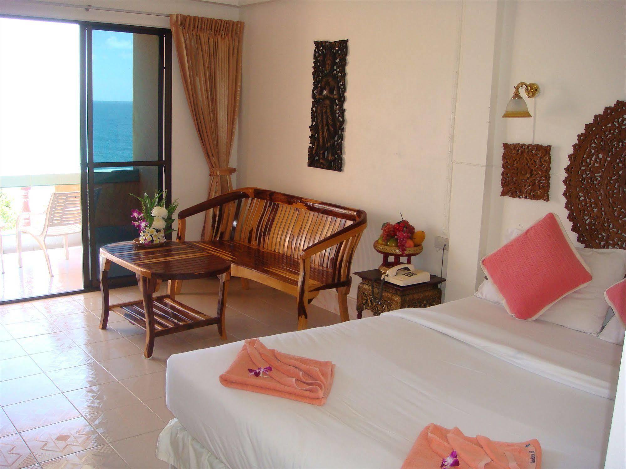 Resort Baan Hill Phuket