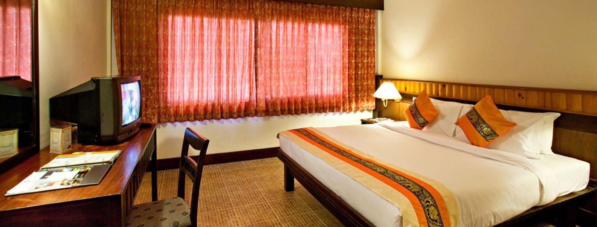 Hotel C & N - Sha Extra Patong
