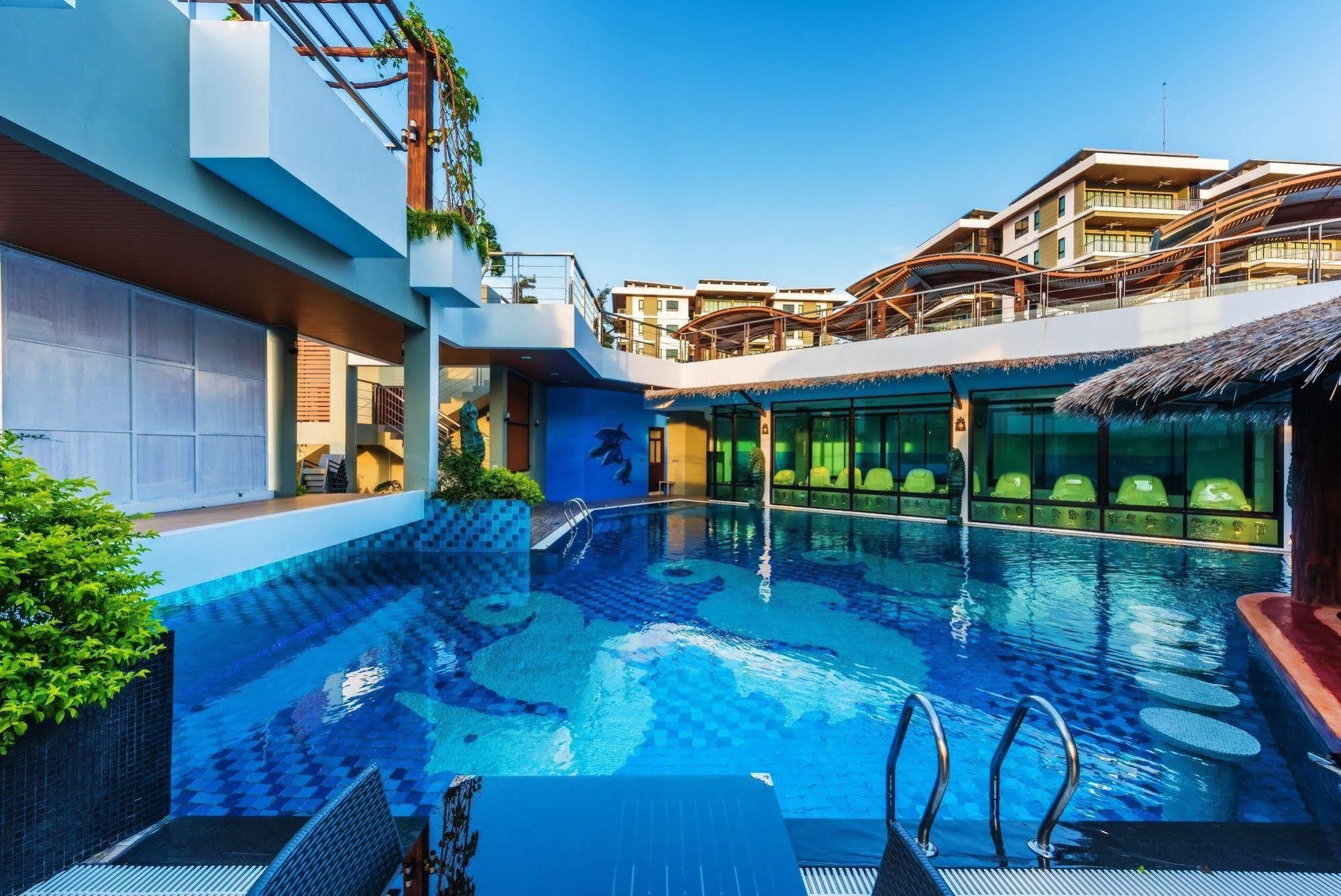 Chalong Miracle Lakeview