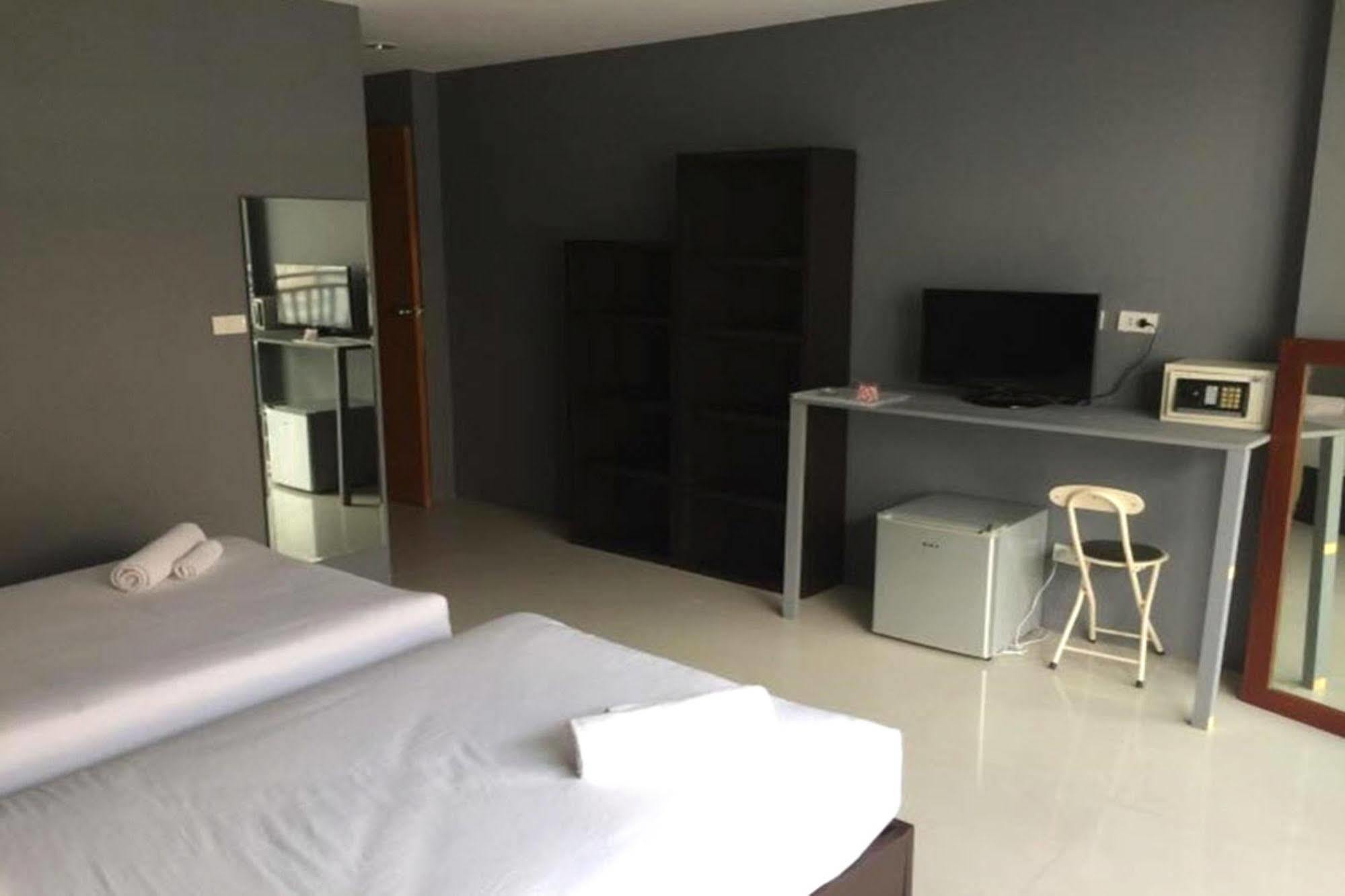Sweet Hotel 3*