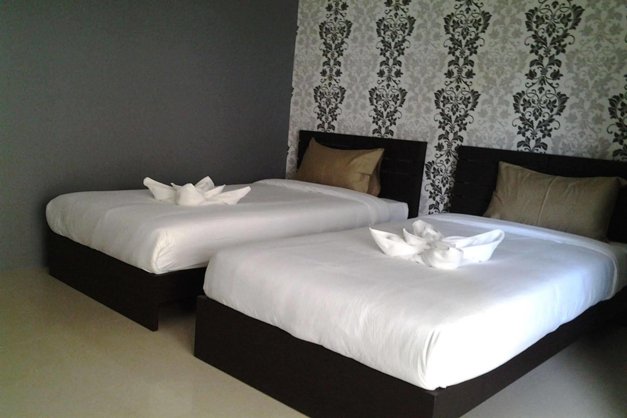 Sweet Hotel Patong