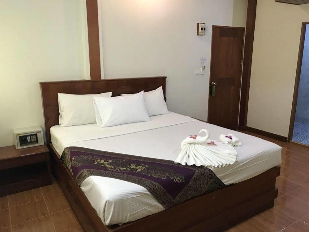 Centre Point 3* Patong