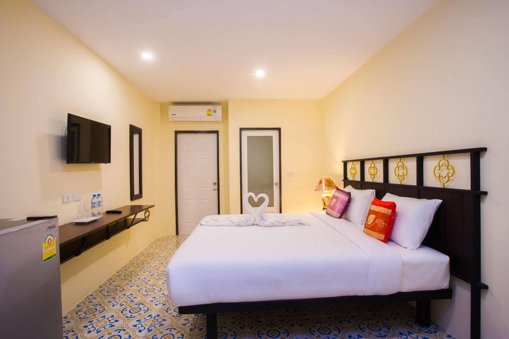 Le Hua 3* Phuket