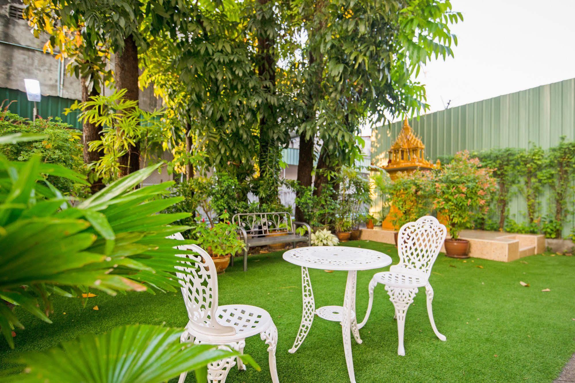 Le Hua Hotel Phuket