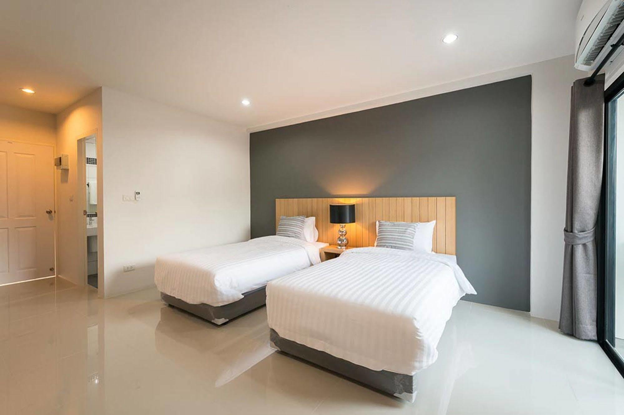 Pixel Phuket Airport 3*