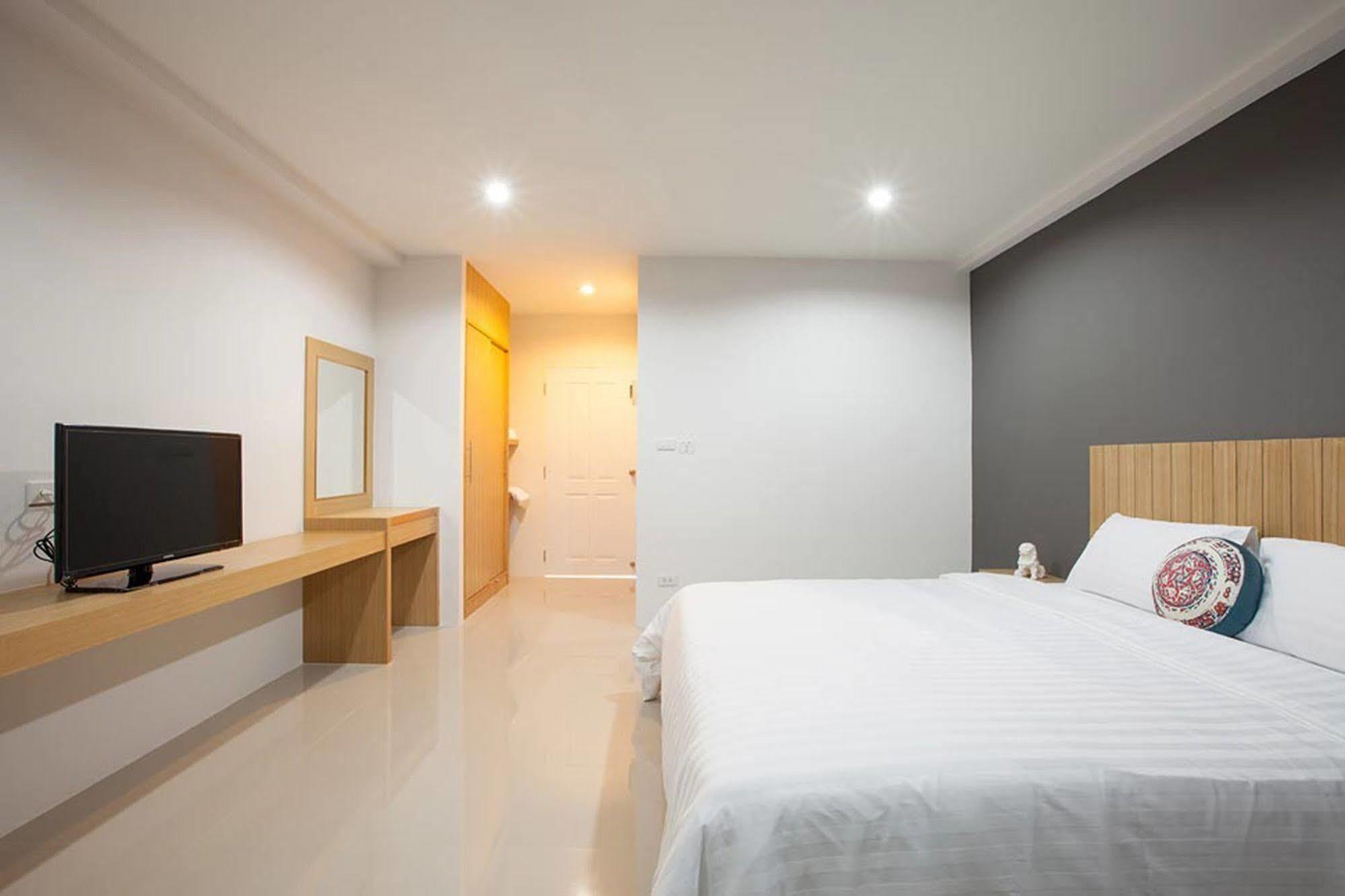 Pixel Phuket Airport 3* Thalang