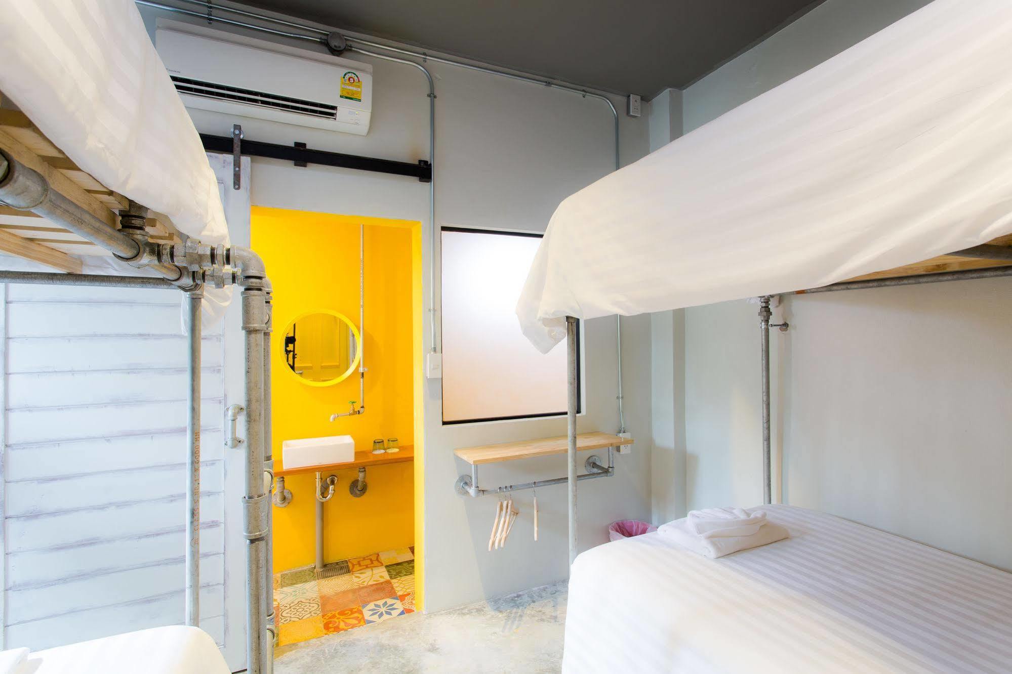 Bloo Hostel