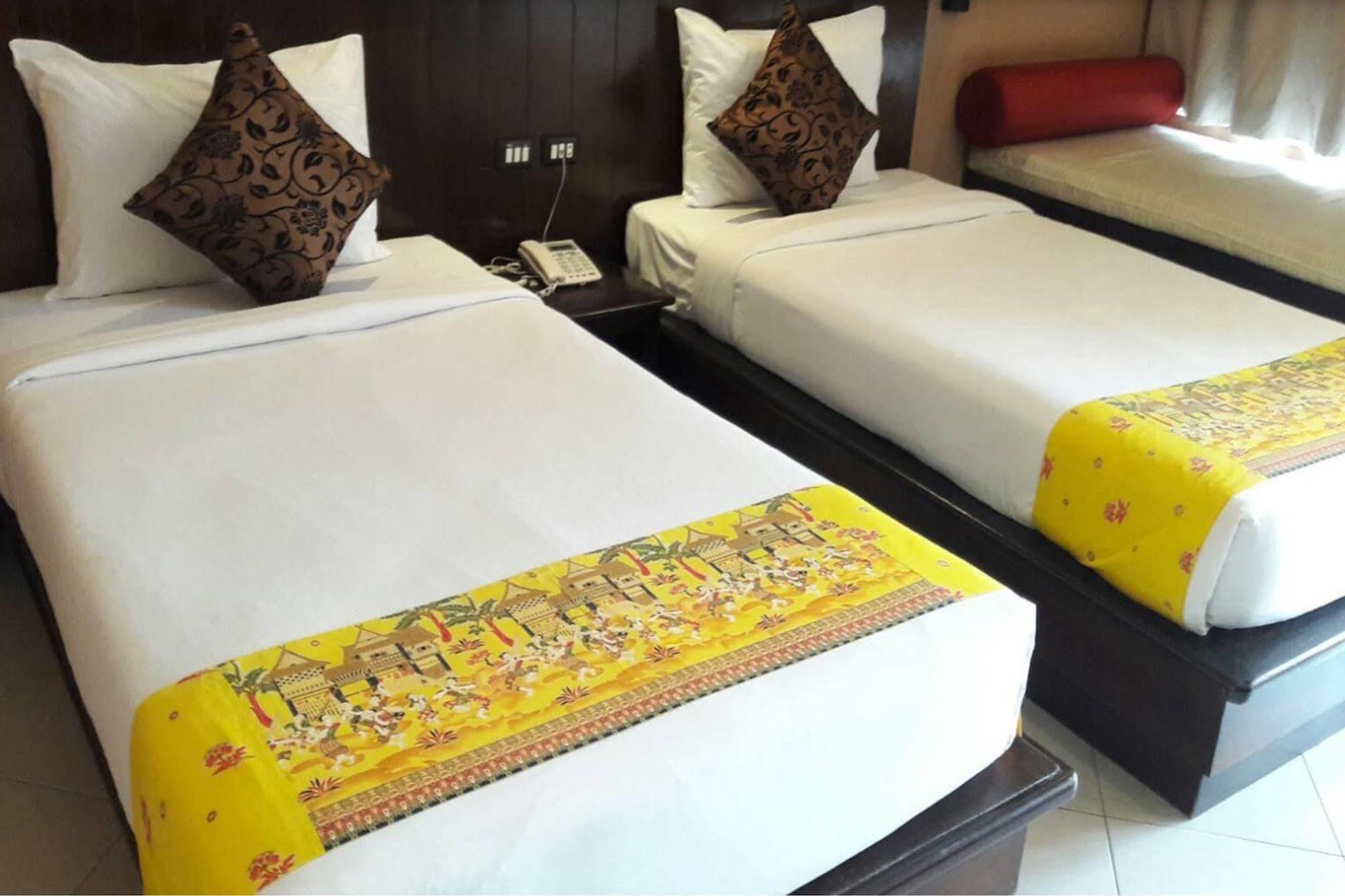 Resort Phuket Resotel Praia de Kata