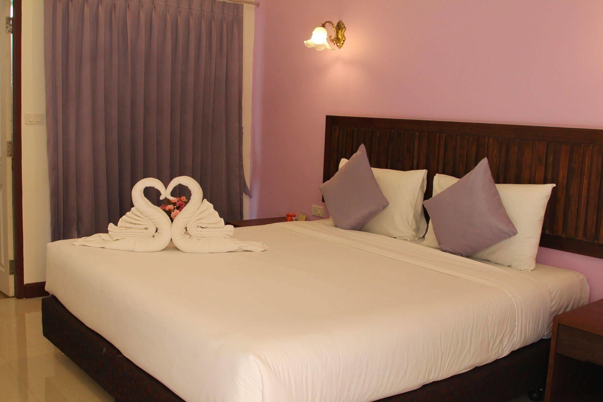 Bs Airport At Phuket 3* Nai Yang