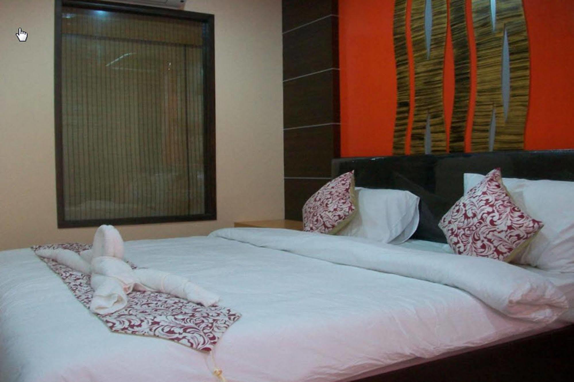 Hostel Dengba Phuket *
