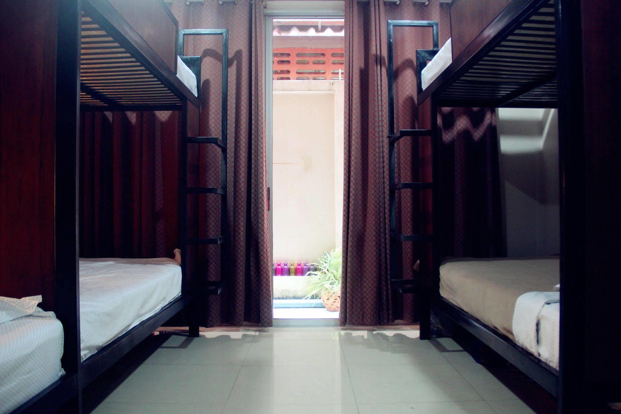 Hostel Dengba Phuket