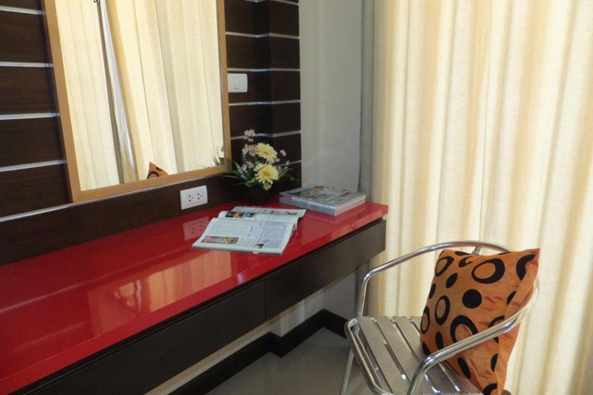 Hostel Dengba Phuket