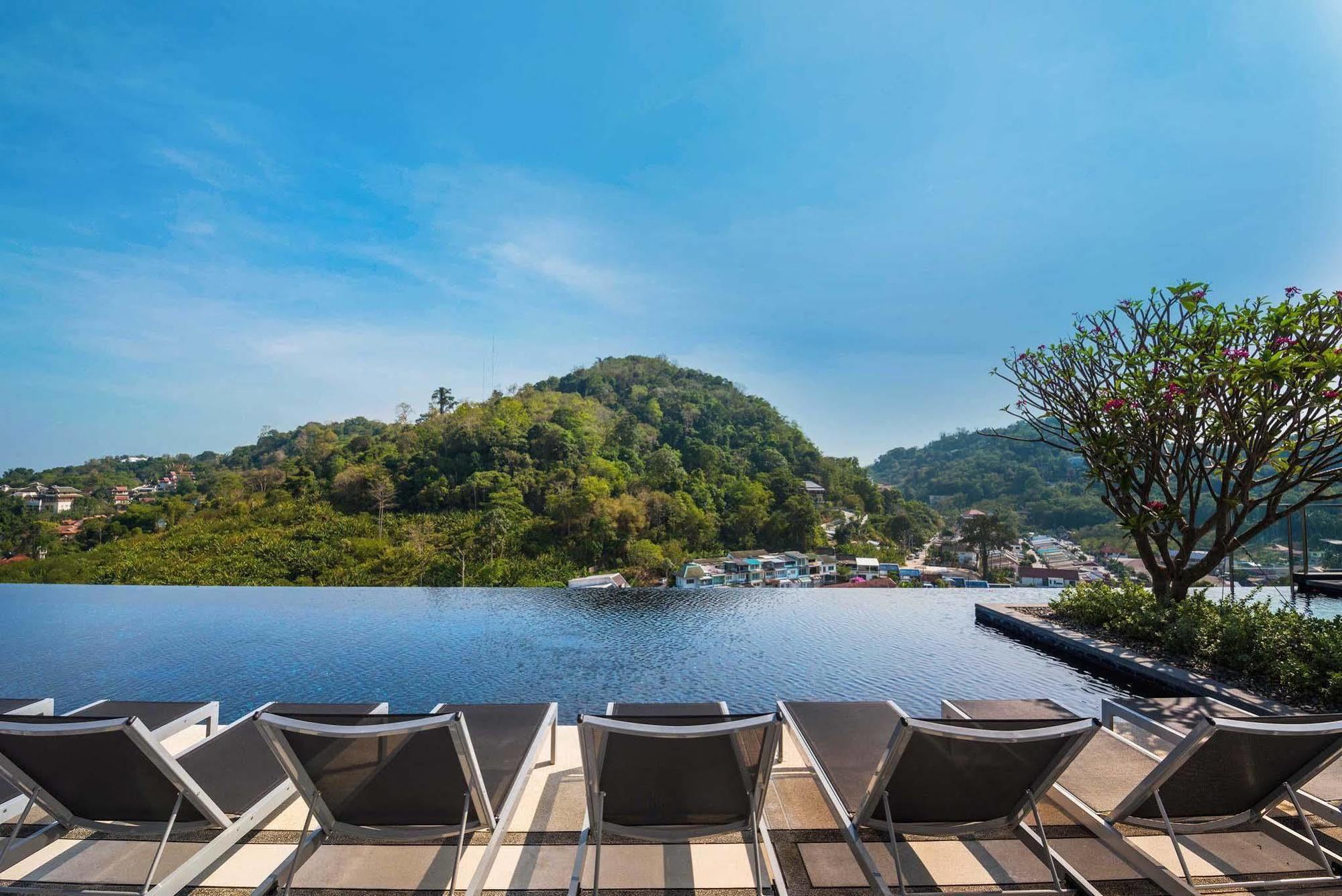 Apartment Favstay - The Base Height Phuket