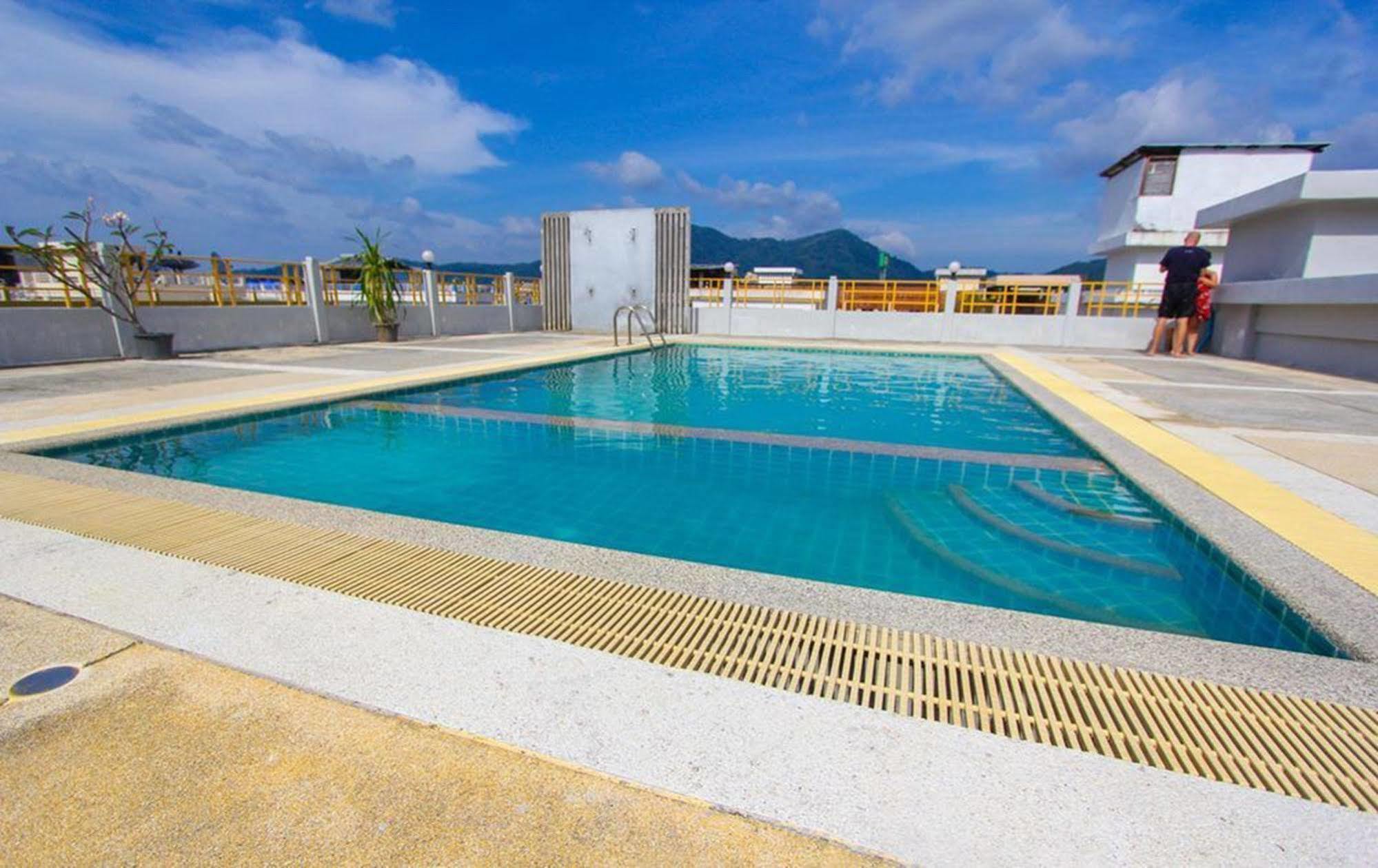Palm Hotel