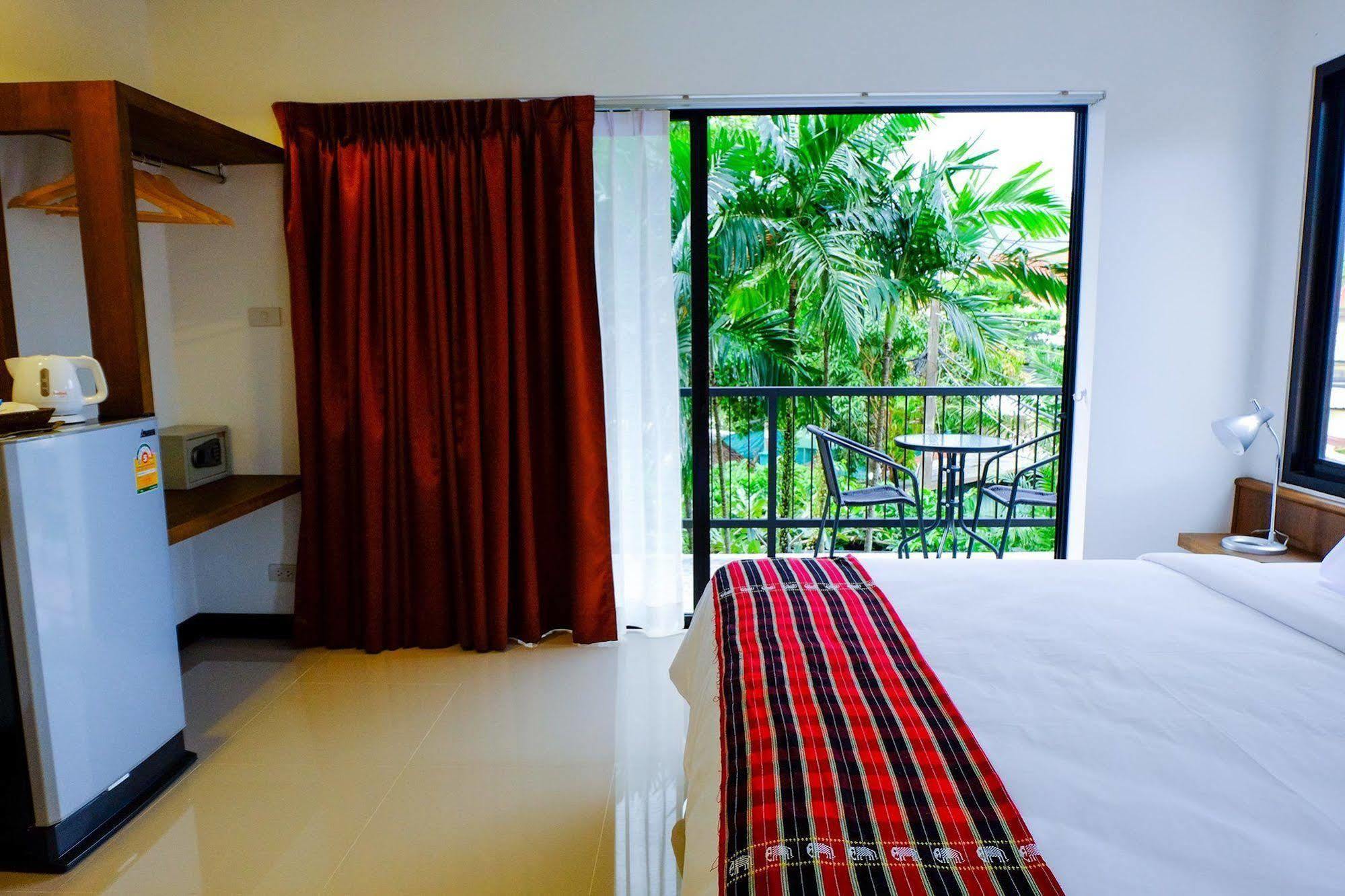 Hotel The Umbrella House - Sha Extra 2*