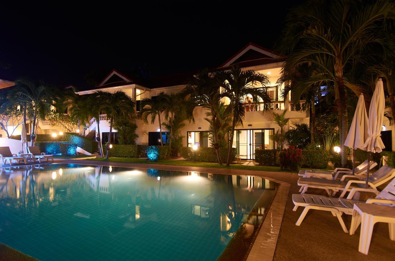Hotel Phuket Riviera Nai Harn