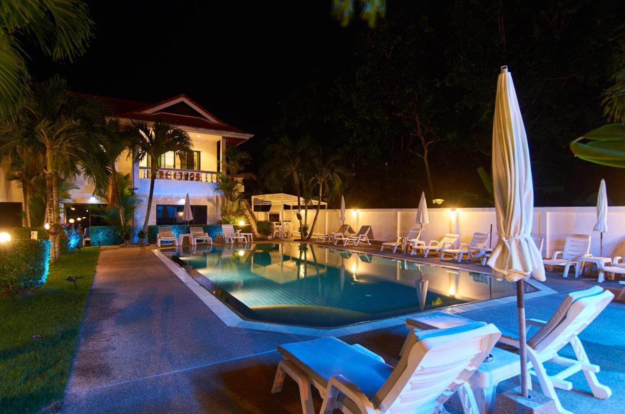 Hotel Phuket Riviera