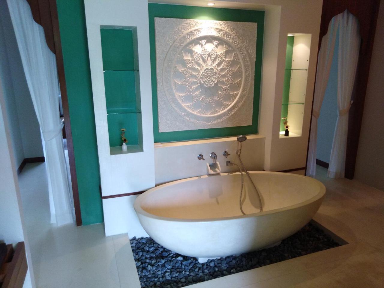 Bed & Breakfast C-view Boutique