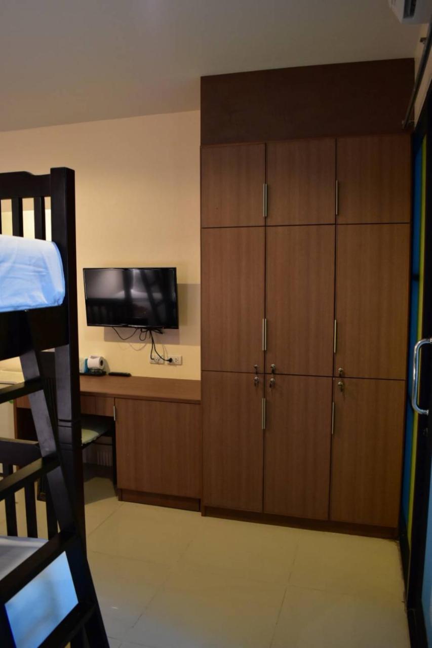 Hotel The Wave Patong Sha 3*
