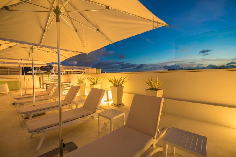 Oceanstone By Holy Cow, 2-br, 90 M2, Pool View Aparthotel 4*