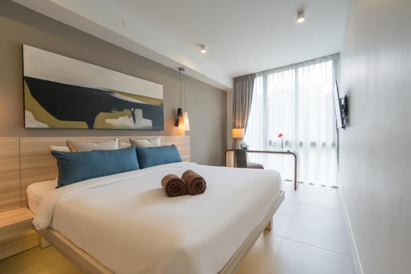 Oceanstone By Holy Cow, 2-br, 90 M2, Pool View Aparthotel