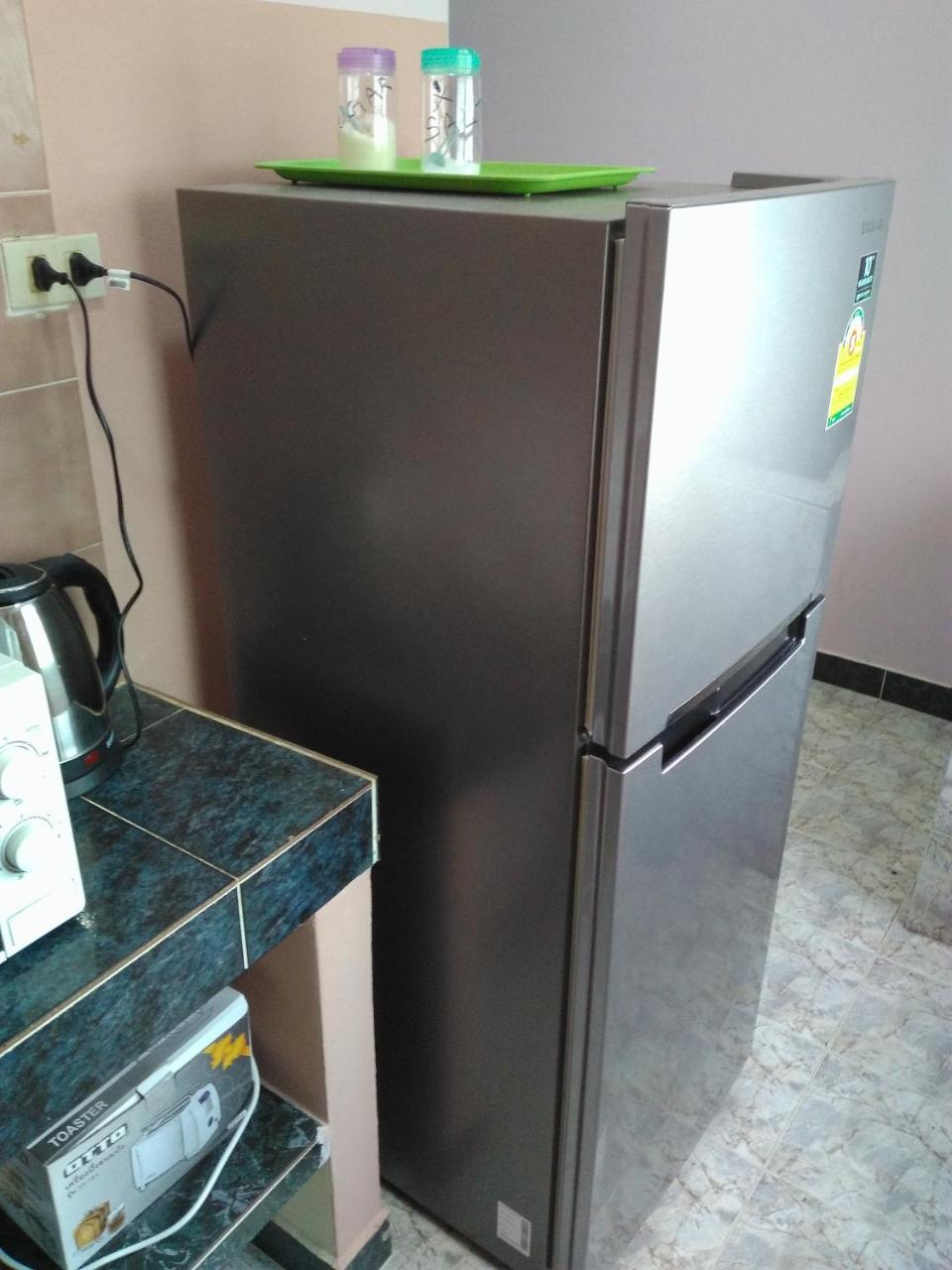 With Aircon N Kitchen