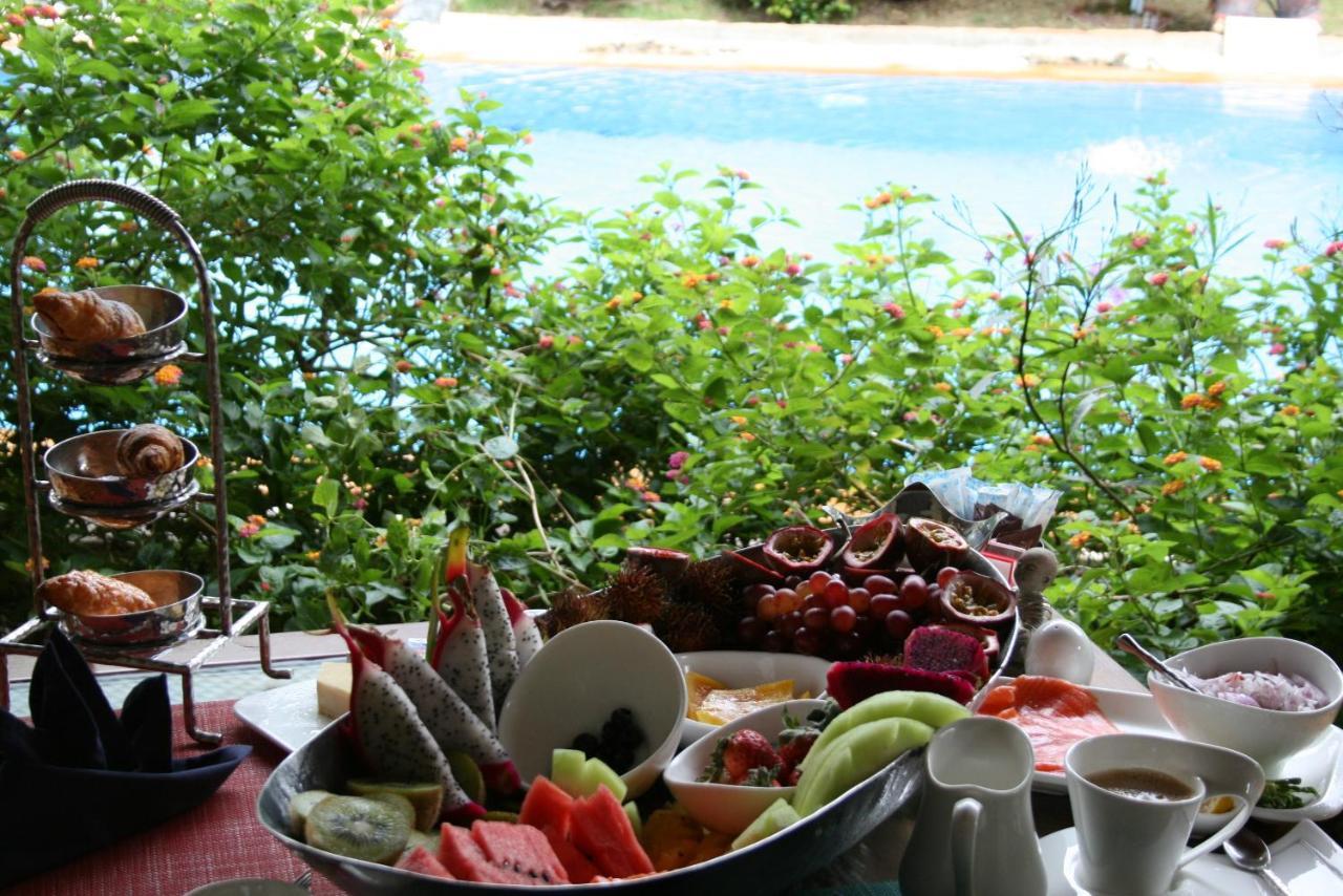 Villa Angelica Bed And Breakfast In Phuket Acomodação com café da manhã 