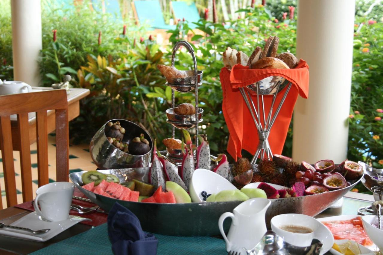 Acomodação com café da manhã  Villa Angelica Bed And Breakfast In Phuket 4*