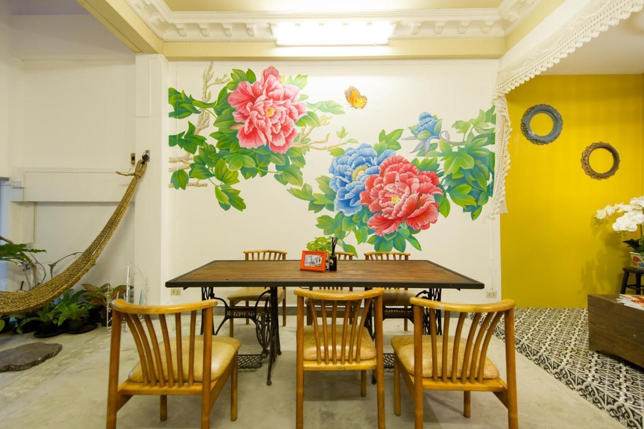 The Neighbors (adults Only) Hostel Phuket