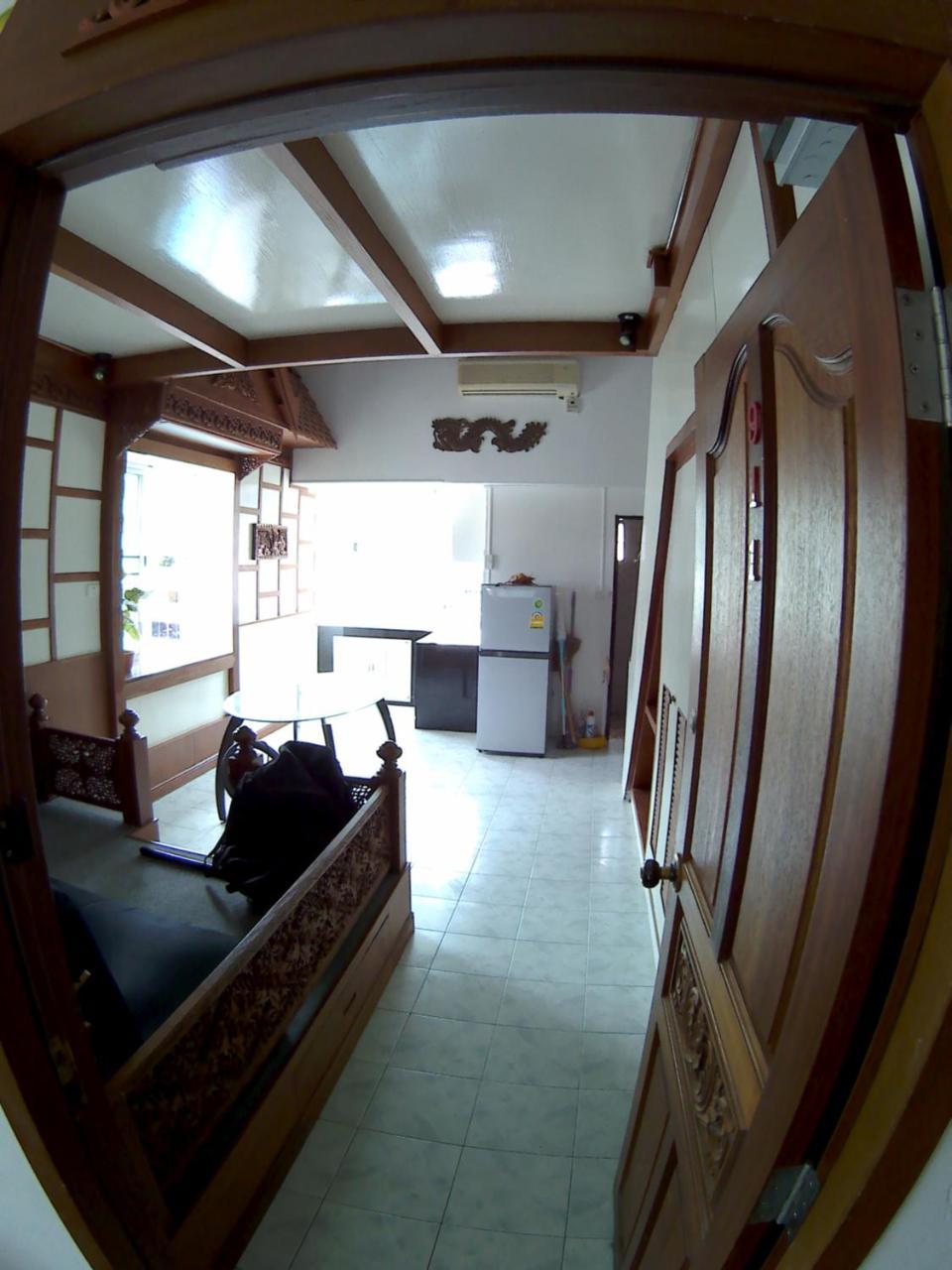 Apartment 9th Floor, Sky Condotel *