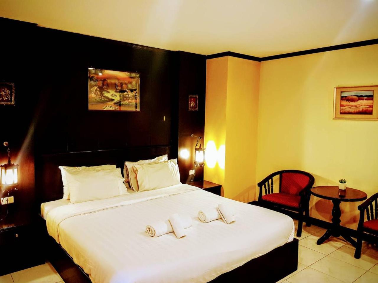 Hotel Baantonkhaokata Kata Beach (Phuket)