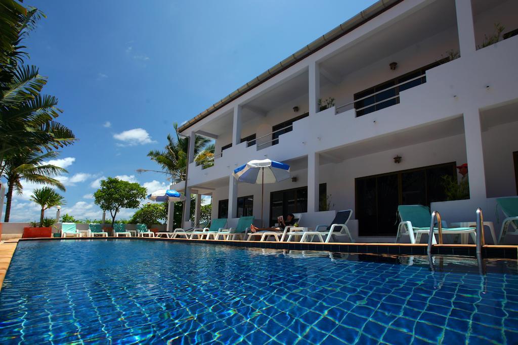 Resort Dreams Kamala Beach
