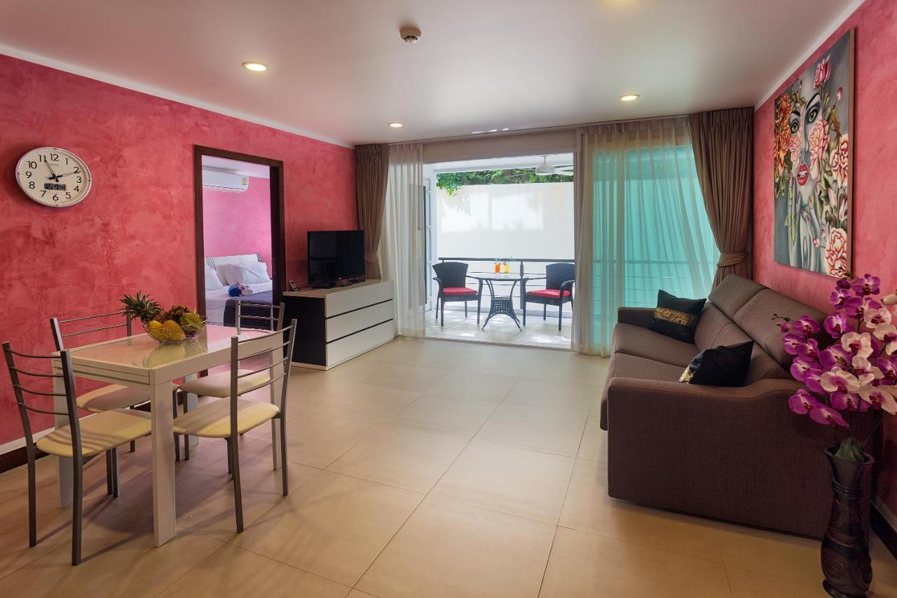 Apartment Butterfly House Karon