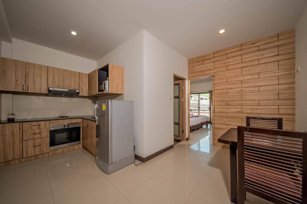 Hotel Beachfront Kamala Beach